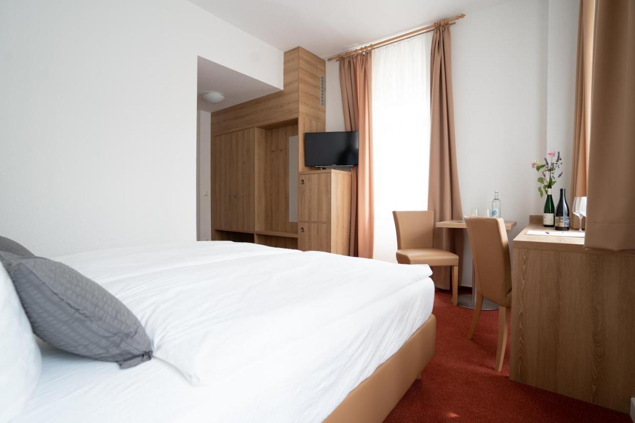 Nineofive Hotel イェーナ エクステリア 写真